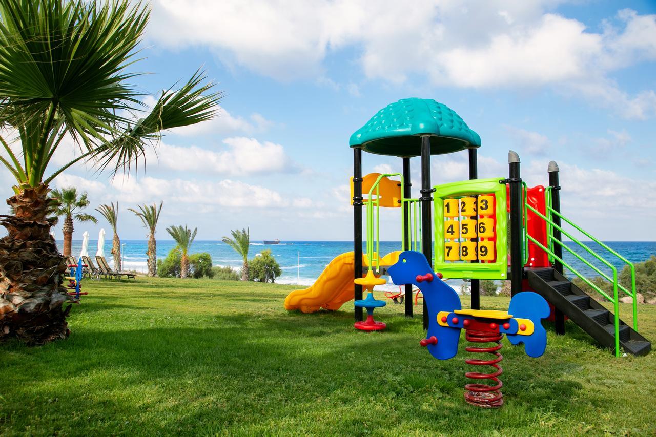 Louis Paphos Breeze Hotel Klorakas Ngoại thất bức ảnh